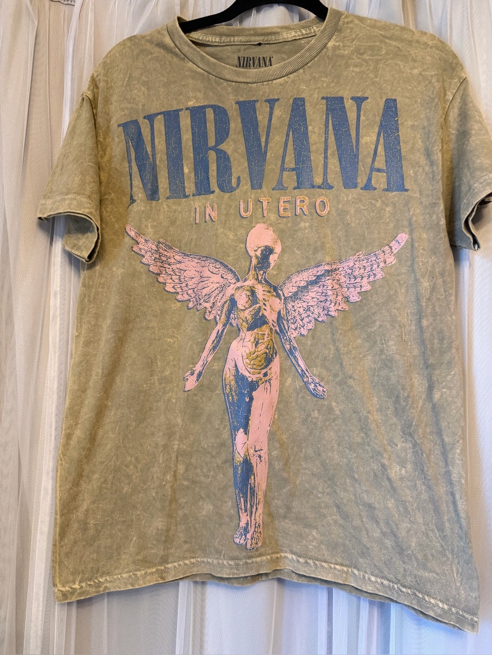 NIRVANA graphic tee featuring Utero angel snd 1993 tour dates